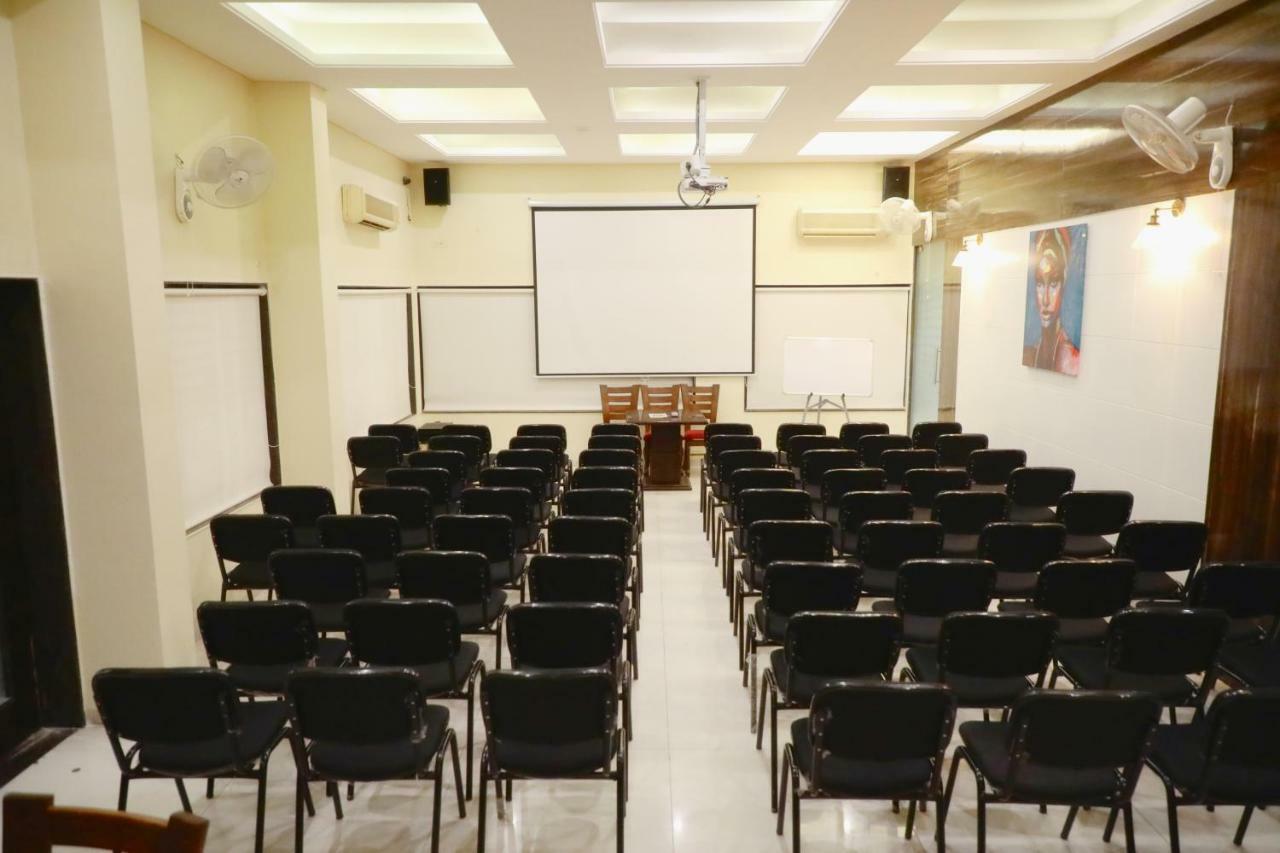 โรงแรมวิชัย เรซิเดนซ์ ออรังกาบัด ภายนอก รูปภาพ